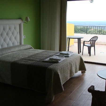 Apartamentos Rurales Manolo Casas del Monte Exterior photo