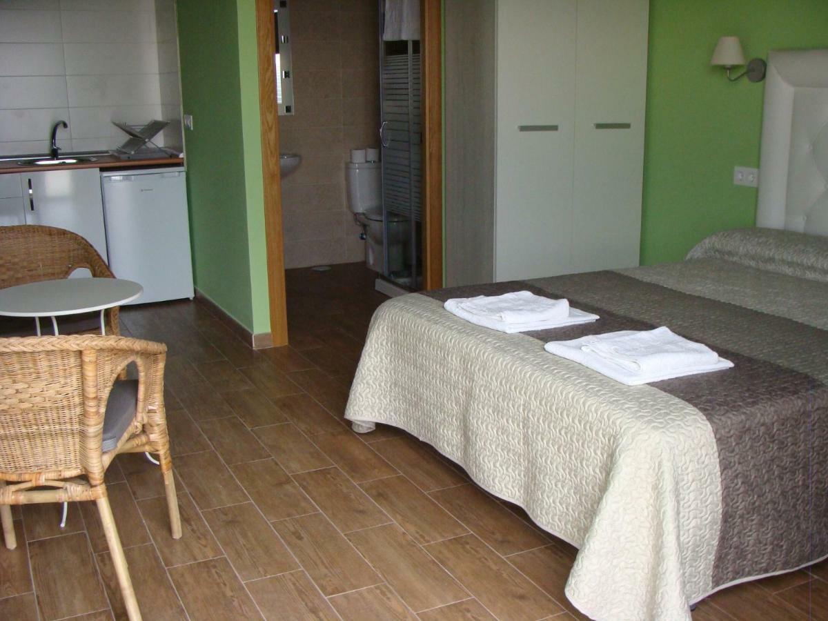 Apartamentos Rurales Manolo Casas del Monte Exterior photo
